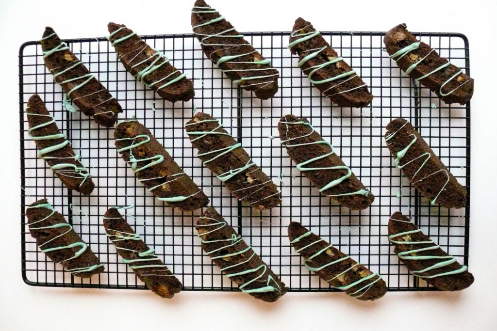 Mint Biscotti aligned on a cooling rack