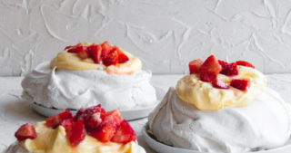 Strawberry Lemon Pavlovas